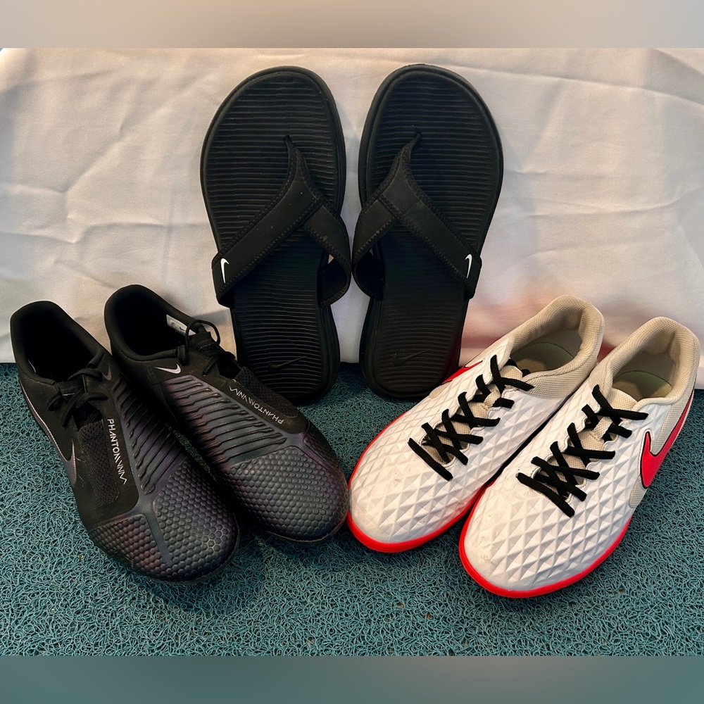 ⚽️3 PAIR BUNDLE OF MENS NIKE SHOES⚽️